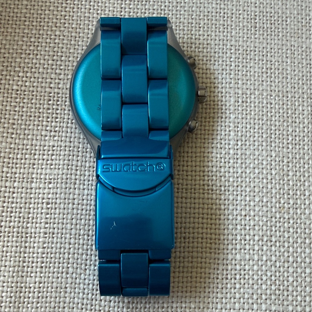 Swatch Full-Blooded Cyan Unisex Watch with case and links - Picture 3 of 5